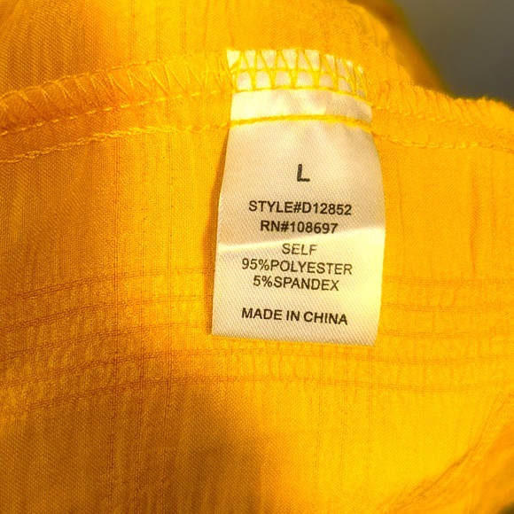 Yellow Maxi Dress- Size Large - Picture 7 of 9